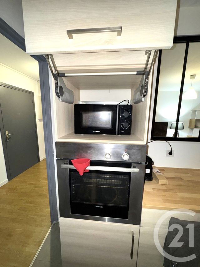 Appartement F5 &agrave; louer - 5 pi&egrave;ces - 97,79 m2 - Metz - 57 - LORRAINE