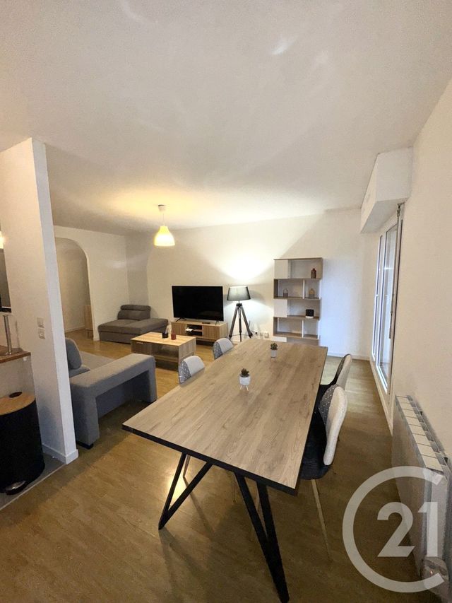 Appartement F5 &agrave; louer - 5 pi&egrave;ces - 97,79 m2 - Metz - 57 - LORRAINE