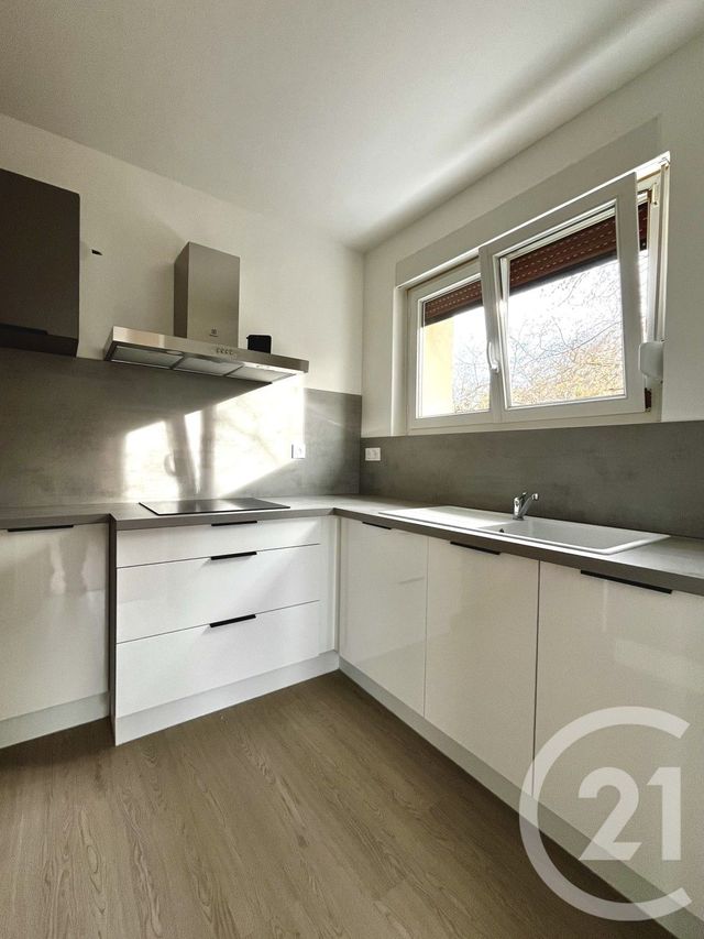 Appartement F4 &agrave; louer - 4 pi&egrave;ces - 77,66 m2 - St Julien Les Metz - 57 - LORRAINE