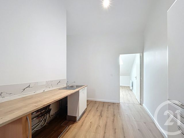 Appartement F3 &agrave; louer - 3 pi&egrave;ces - 51,70 m2 - Courcelles Chaussy - 57 - LORRAINE
