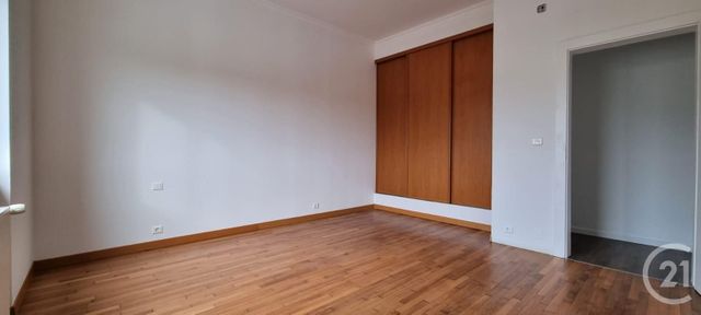 Appartement F3 &agrave; louer - 3 pi&egrave;ces - 82,58 m2 - Moulins Les Metz - 57 - LORRAINE