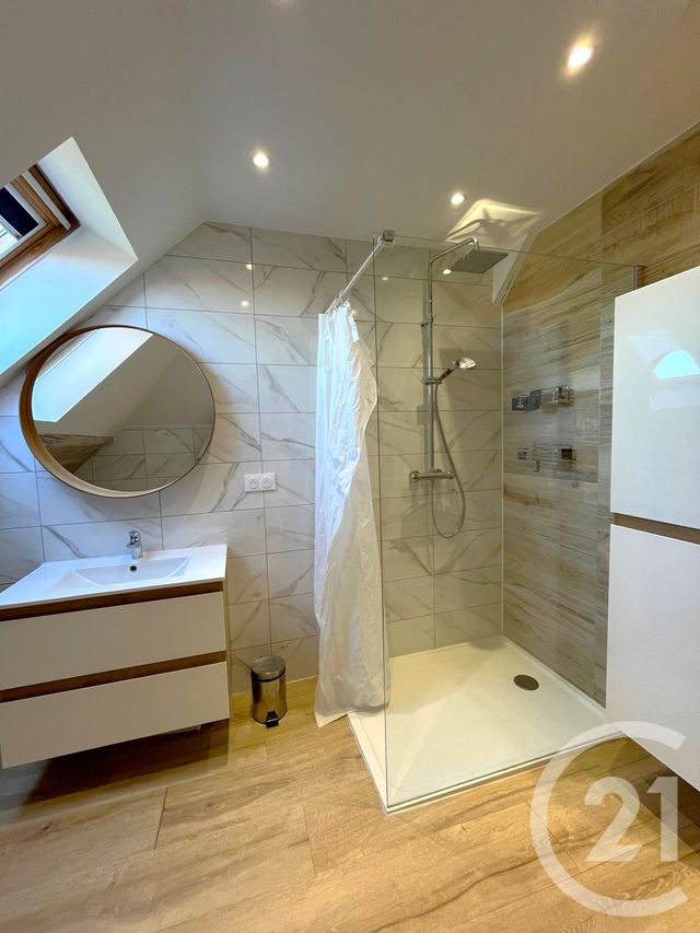 Appartement F3 &agrave; louer - 3 pi&egrave;ces - 70,69 m2 - Metz - 57 - LORRAINE