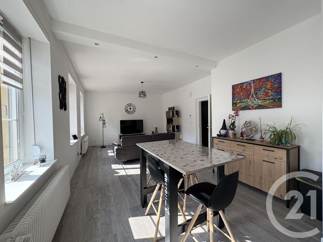 Appartement F3 &agrave; louer - 3 pi&egrave;ces - 66,10 m2 - Longeville Les Metz - 57 - LORRAINE