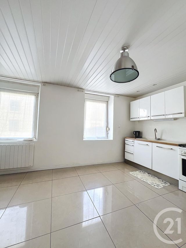 Maison &agrave; louer - 3 pi&egrave;ces - 71,63 m2 - Courcelles Chaussy - 57 - LORRAINE