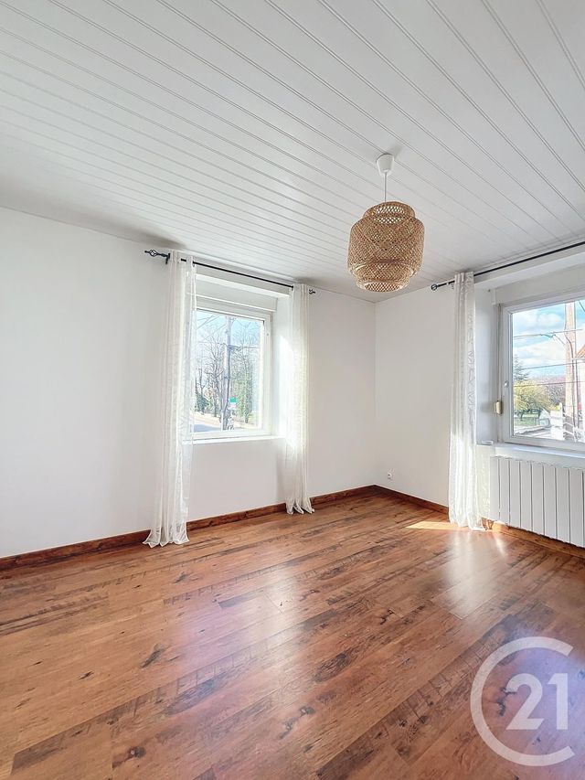 Maison &agrave; louer - 3 pi&egrave;ces - 71,63 m2 - Courcelles Chaussy - 57 - LORRAINE