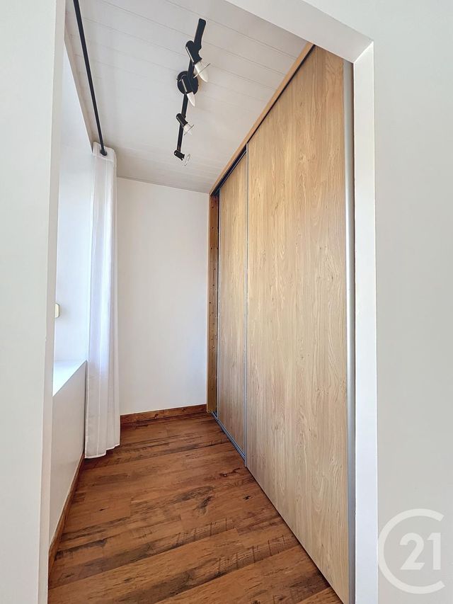 Maison &agrave; louer - 3 pi&egrave;ces - 71,63 m2 - Courcelles Chaussy - 57 - LORRAINE