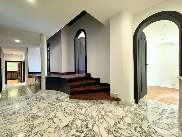 Appartement F5 &agrave; louer - 5 pi&egrave;ces - 153,16 m2 - St Julien Les Metz - 57 - LORRAINE