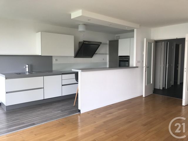 Appartement F5 &agrave; louer - 4 pi&egrave;ces - 92 m2 - Metz - 57 - LORRAINE