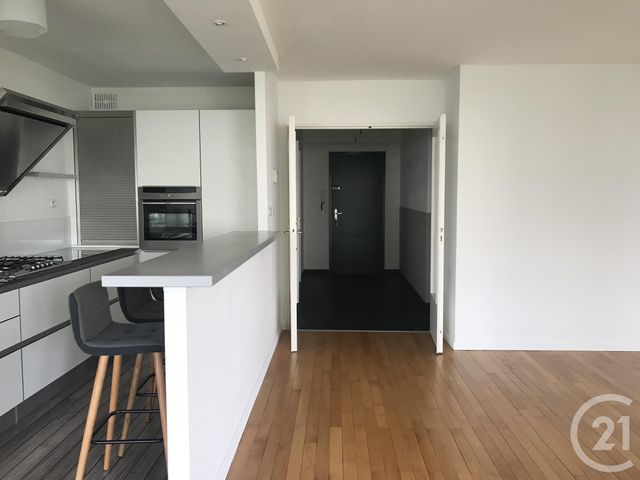 Appartement F5 &agrave; louer - 4 pi&egrave;ces - 92 m2 - Metz - 57 - LORRAINE