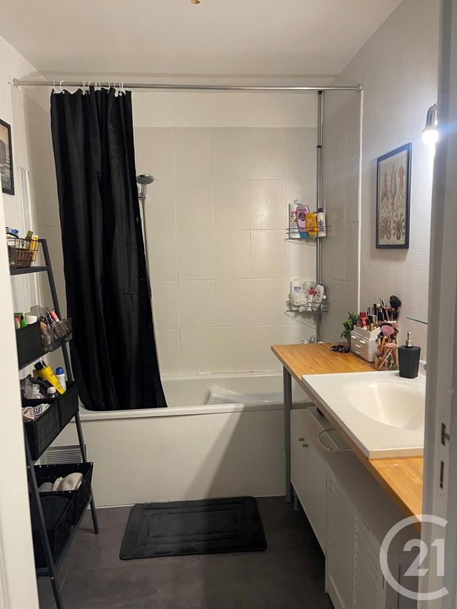 Appartement F3 &agrave; louer - 3 pi&egrave;ces - 59,91 m2 - Metz - 57 - LORRAINE