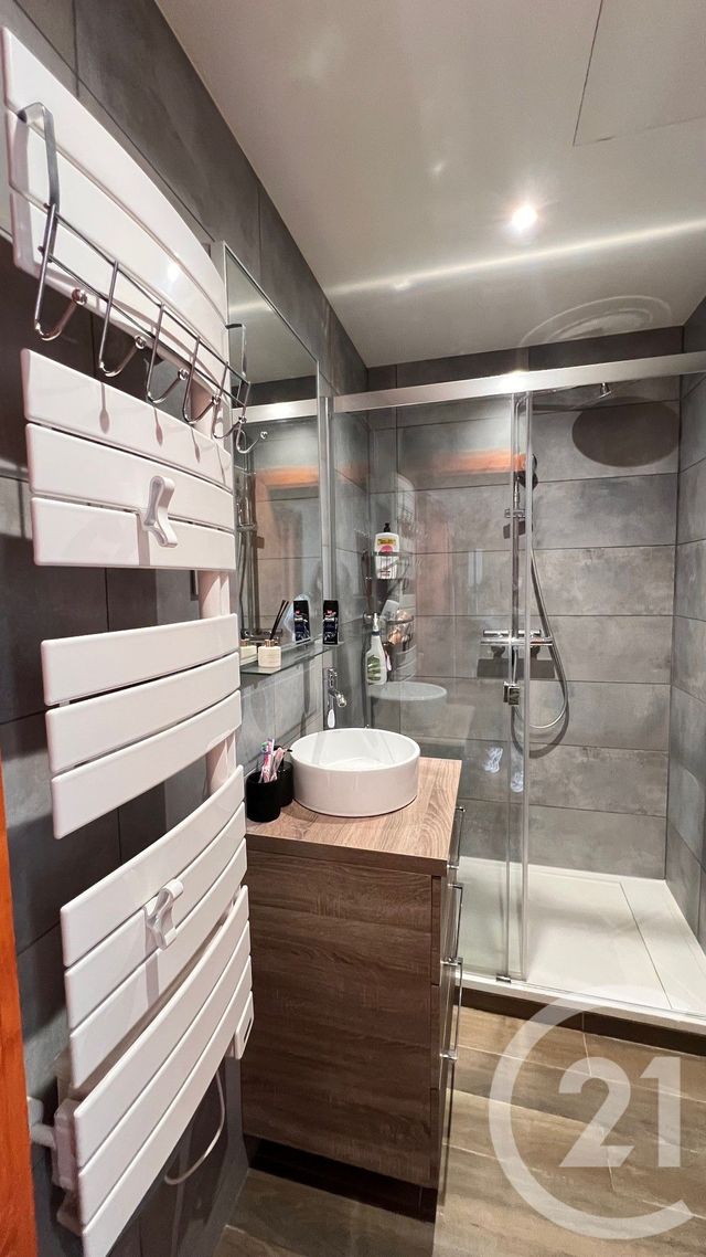 Appartement F3 &agrave; louer - 3 pi&egrave;ces - 67,69 m2 - Metz - 57 - LORRAINE