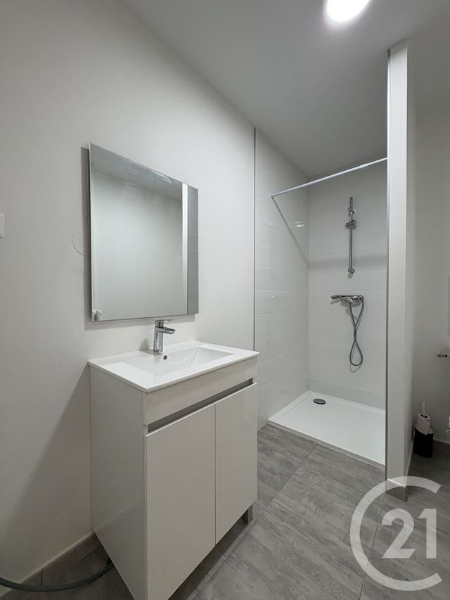 Appartement F2 &agrave; louer - 2 pi&egrave;ces - 40 m2 - Metz - 57 - LORRAINE