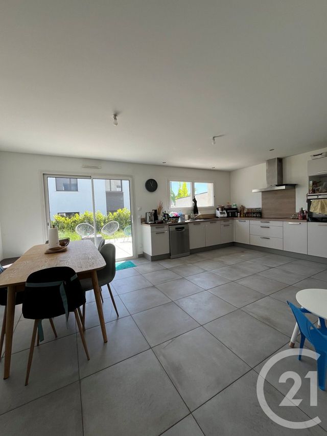 Maison &agrave; louer - 6 pi&egrave;ces - 126,20 m2 - Thionville - 57 - LORRAINE