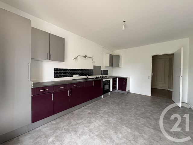 Appartement F5 &agrave; louer - 5 pi&egrave;ces - 142,96 m2 - St Julien Les Metz - 57 - LORRAINE