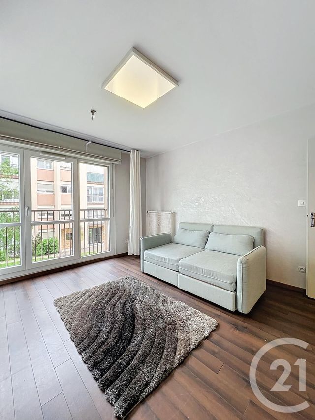 Appartement F2 &agrave; louer - 2 pi&egrave;ces - 47,07 m2 - Metz - 57 - LORRAINE