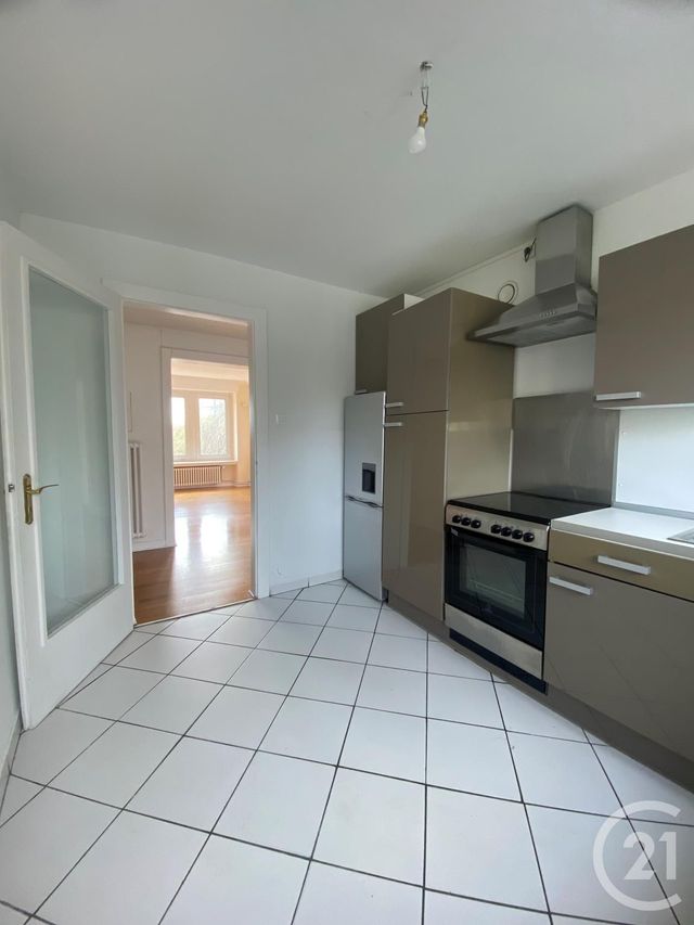 Appartement F5 &agrave; louer - 5 pi&egrave;ces - 81,67 m2 - Metz - 57 - LORRAINE