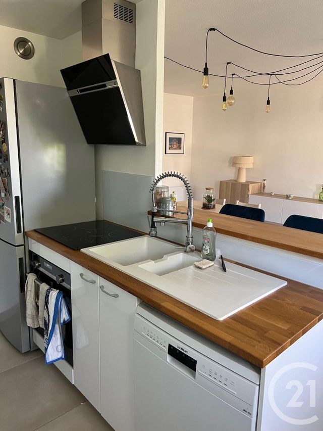 Appartement F3 &agrave; louer - 3 pi&egrave;ces - 63,29 m2 - Montigny Les Metz - 57 - LORRAINE