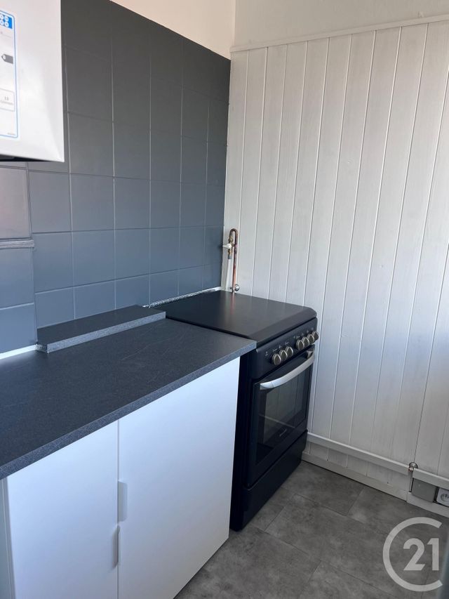 Appartement F3 &agrave; louer - 3 pi&egrave;ces - 75,87 m2 - Le Ban St Martin - 57 - LORRAINE