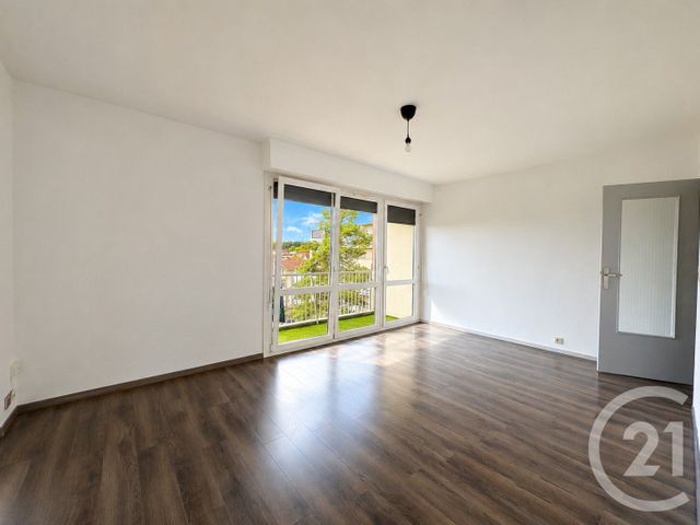 Appartement F3 &agrave; louer - 3 pi&egrave;ces - 75,87 m2 - Le Ban St Martin - 57 - LORRAINE