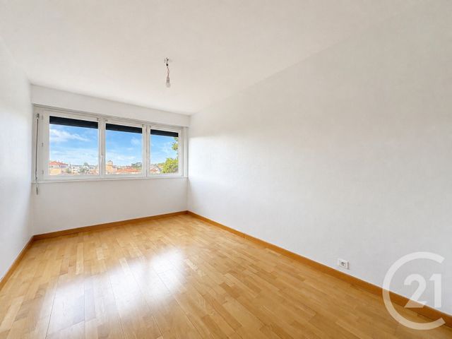Appartement F3 &agrave; louer - 3 pi&egrave;ces - 75,87 m2 - Le Ban St Martin - 57 - LORRAINE