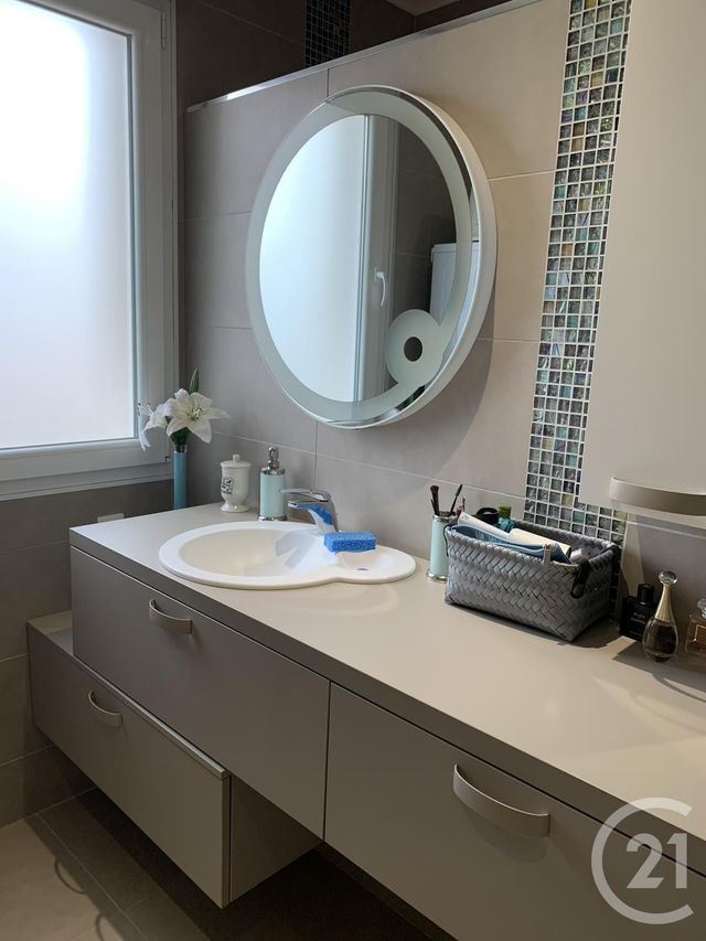 Maison &agrave; louer - 6 pi&egrave;ces - 97,45 m2 - Ste Barbe - 57 - LORRAINE