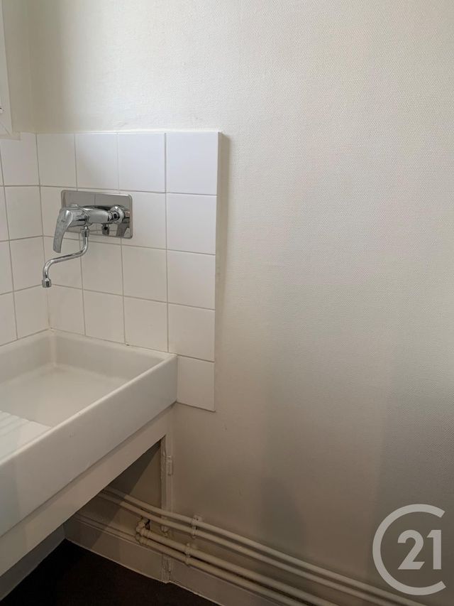 Appartement F3 &agrave; louer - 3 pi&egrave;ces - 71,60 m2 - Metz - 57 - LORRAINE