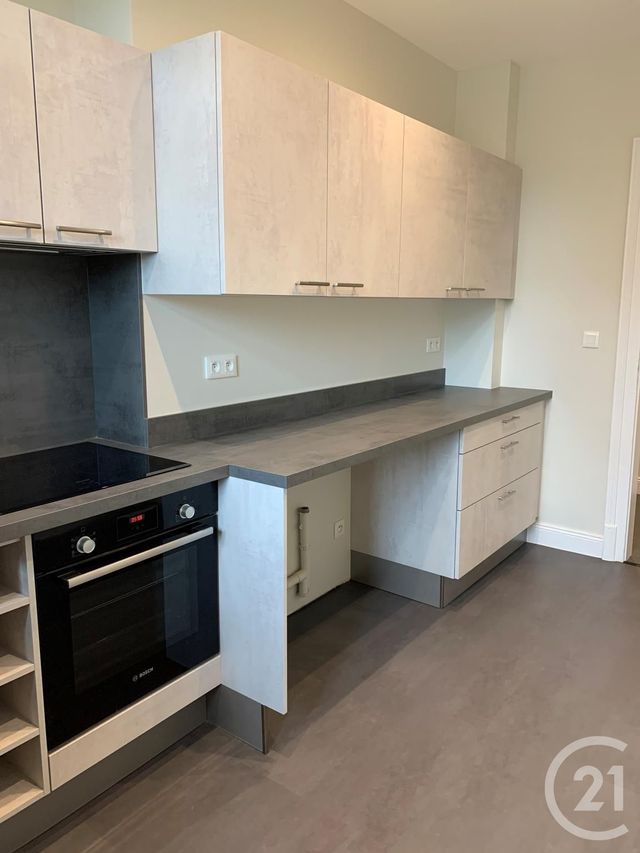 Appartement F3 &agrave; louer - 3 pi&egrave;ces - 71,60 m2 - Metz - 57 - LORRAINE