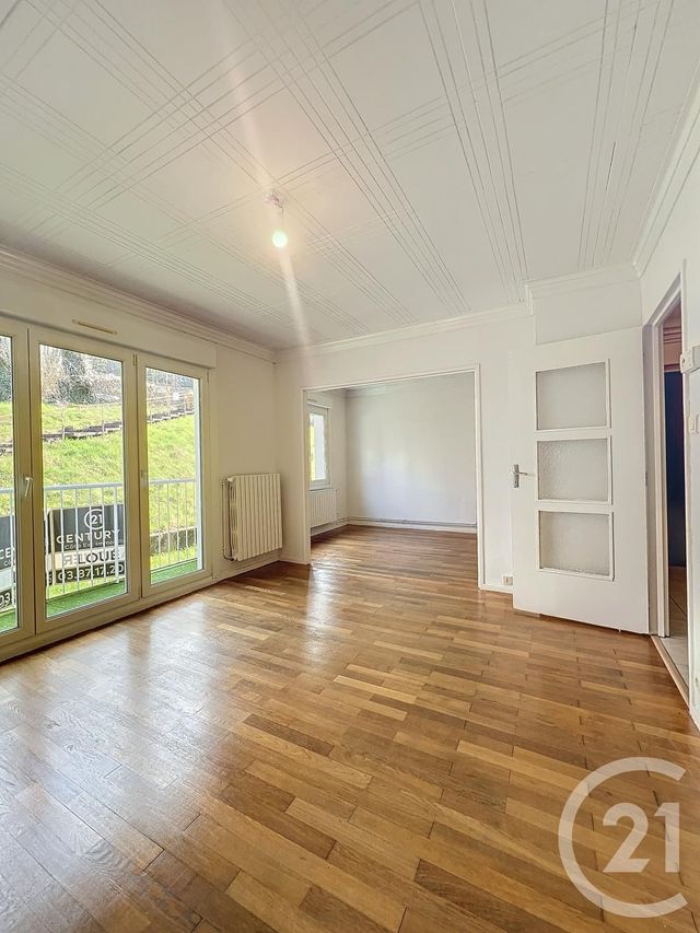 Appartement F4 &agrave; louer - 3 pi&egrave;ces - 71,03 m2 - Joeuf - 54 - LORRAINE