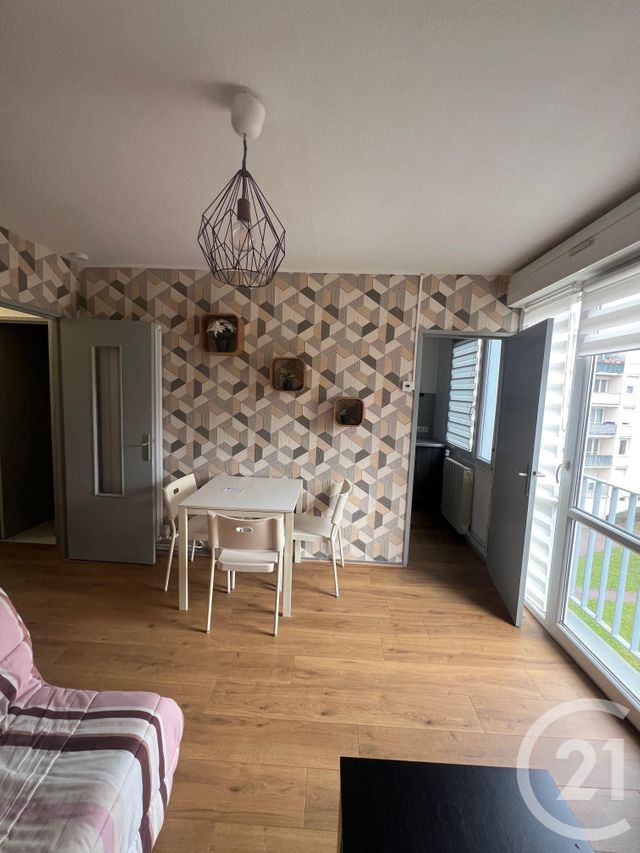 Appartement F1 &agrave; louer - 1 pi&egrave;ce - 28,58 m2 - Montigny Les Metz - 57 - LORRAINE