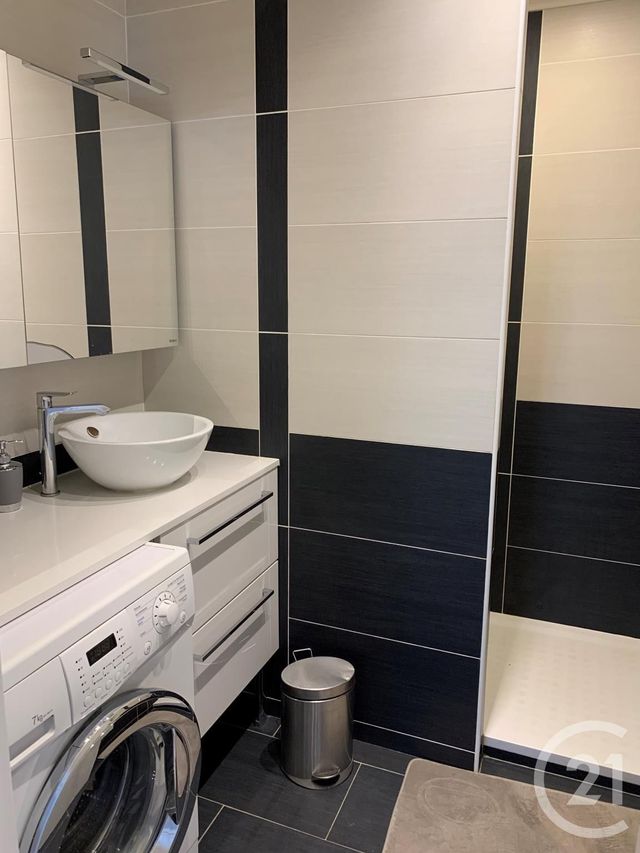 Appartement F3 &agrave; louer - 3 pi&egrave;ces - 62 m2 - Longeville Les Metz - 57 - LORRAINE