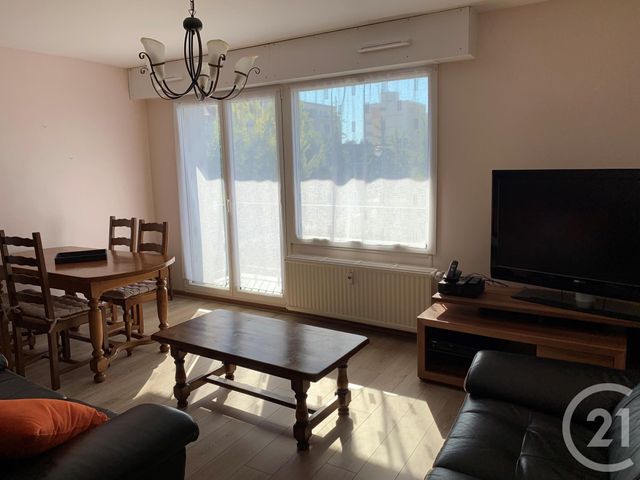 Appartement F3 &agrave; louer - 3 pi&egrave;ces - 62 m2 - Longeville Les Metz - 57 - LORRAINE