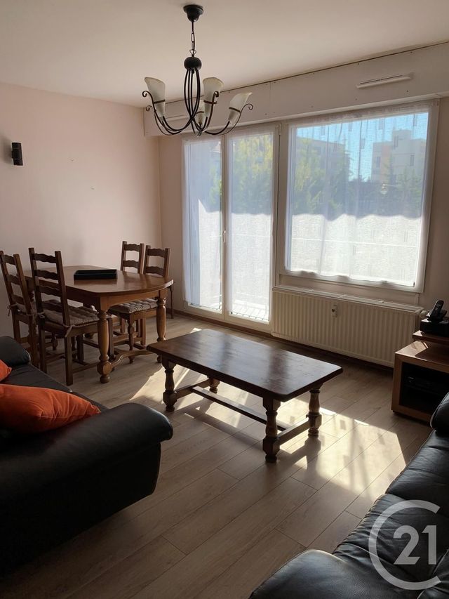 Appartement F3 &agrave; louer - 3 pi&egrave;ces - 62 m2 - Longeville Les Metz - 57 - LORRAINE