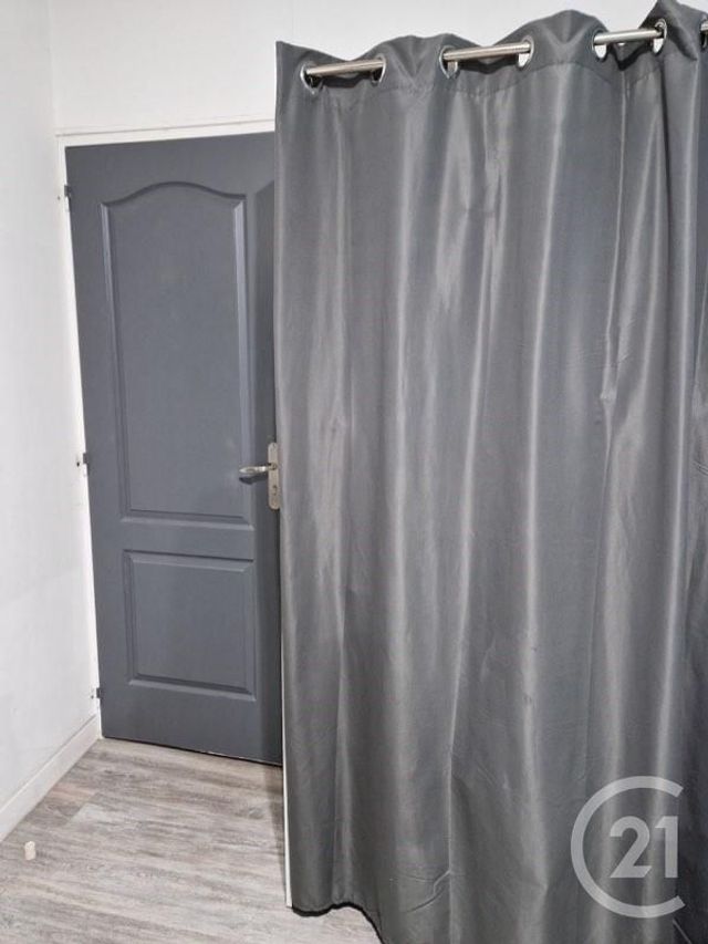 Appartement F1 &agrave; louer - 1 pi&egrave;ce - 21,78 m2 - Metz - 57 - LORRAINE