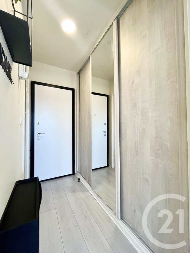 Appartement F1 &agrave; louer - 1 pi&egrave;ce - 24,32 m2 - Montigny Les Metz - 57 - LORRAINE