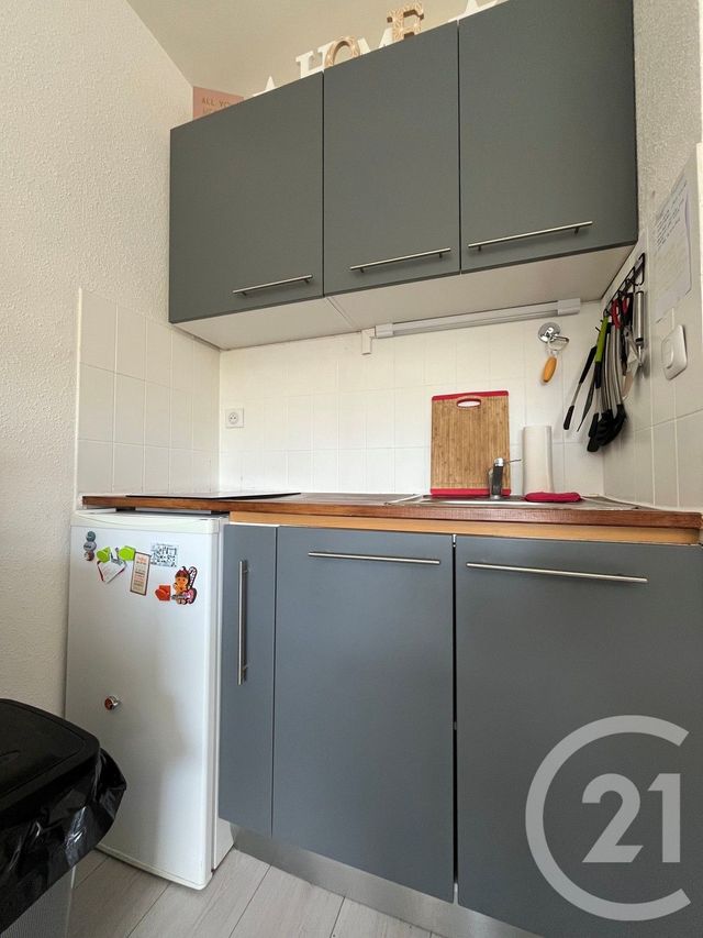 Appartement F1 &agrave; louer - 1 pi&egrave;ce - 24,32 m2 - Montigny Les Metz - 57 - LORRAINE
