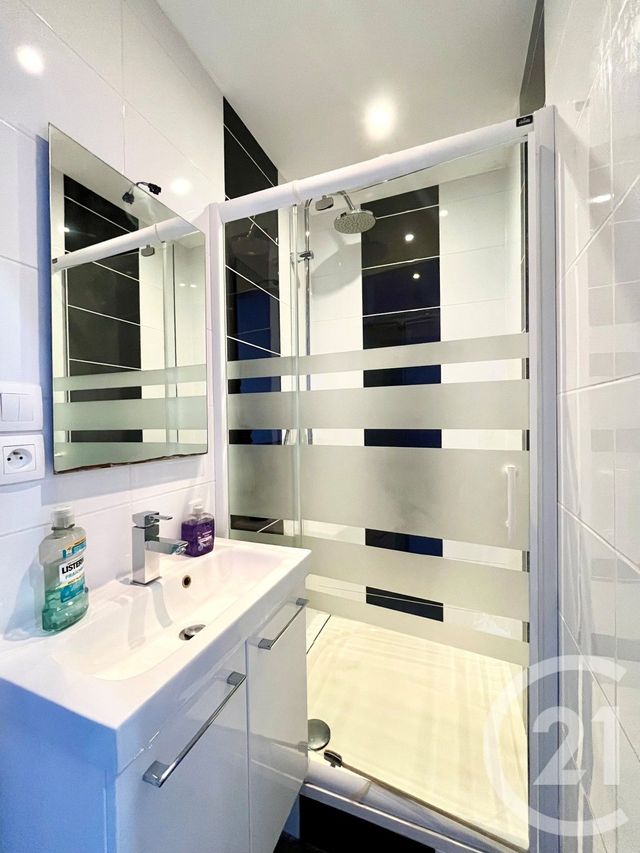 Appartement F3 &agrave; louer - 3 pi&egrave;ces - 55,72 m2 - Metz - 57 - LORRAINE