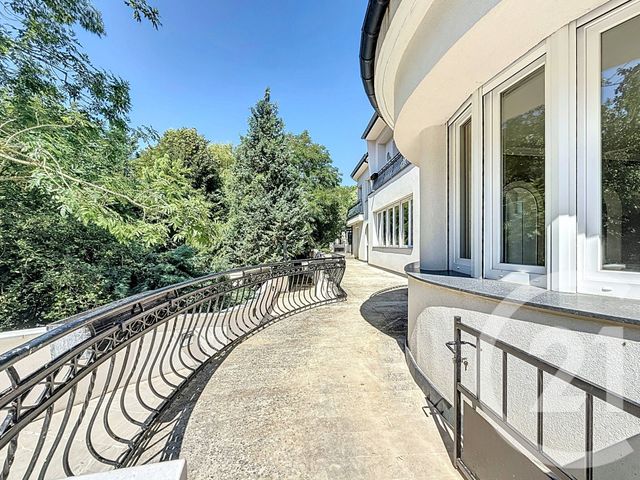 Appartement F5 &agrave; louer - 5 pi&egrave;ces - 152,88 m2 - St Julien Les Metz - 57 - LORRAINE