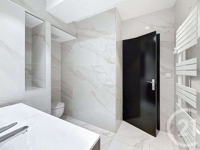 Appartement F5 &agrave; louer - 5 pi&egrave;ces - 152,88 m2 - St Julien Les Metz - 57 - LORRAINE