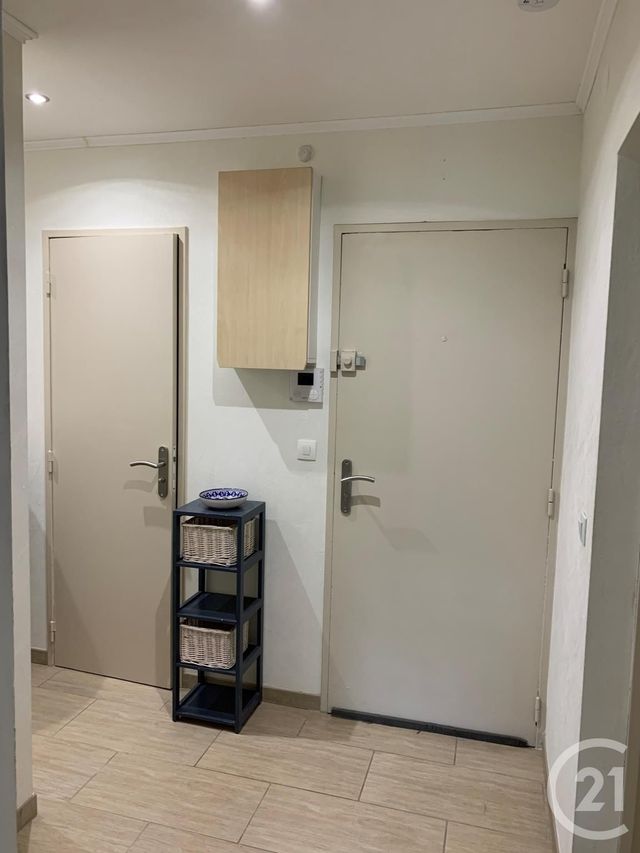 Appartement F3 &agrave; louer - 3 pi&egrave;ces - 61 m2 - Metz - 57 - LORRAINE