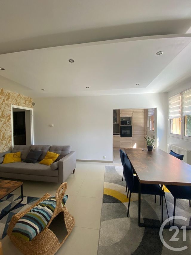 Appartement F3 &agrave; louer - 3 pi&egrave;ces - 61 m2 - Metz - 57 - LORRAINE