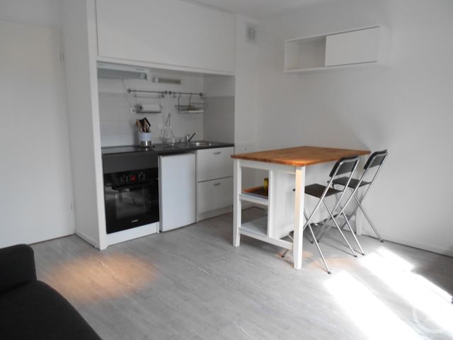 Appartement F1 &agrave; louer - 1 pi&egrave;ce - 22,52 m2 - Metz - 57 - LORRAINE