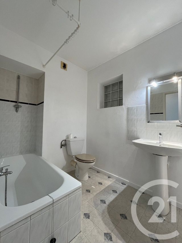 Appartement F2 &agrave; louer - 2 pi&egrave;ces - 34,58 m2 - Montigny Les Metz - 57 - LORRAINE