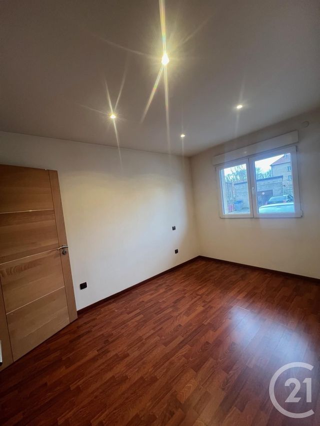 Appartement F4 &agrave; louer - 4 pi&egrave;ces - 102,44 m2 - Boulay Moselle - 57 - LORRAINE
