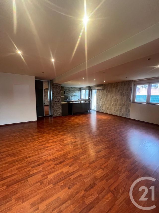 Appartement F4 &agrave; louer - 4 pi&egrave;ces - 102,44 m2 - Boulay Moselle - 57 - LORRAINE