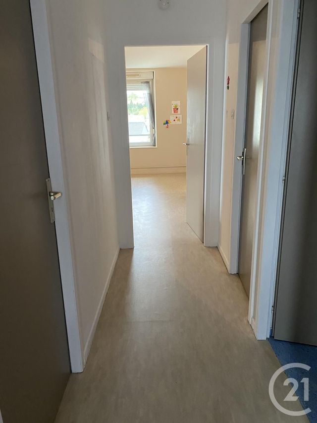 Appartement F3 &agrave; louer - 3 pi&egrave;ces - 83 m2 - Valleroy - 54 - LORRAINE