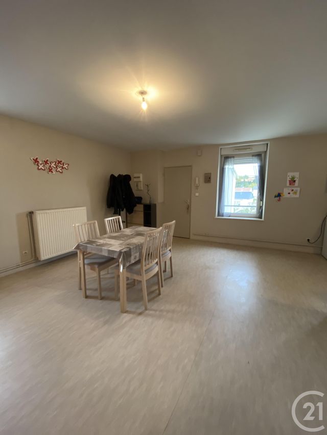Appartement F3 &agrave; louer - 3 pi&egrave;ces - 83 m2 - Valleroy - 54 - LORRAINE