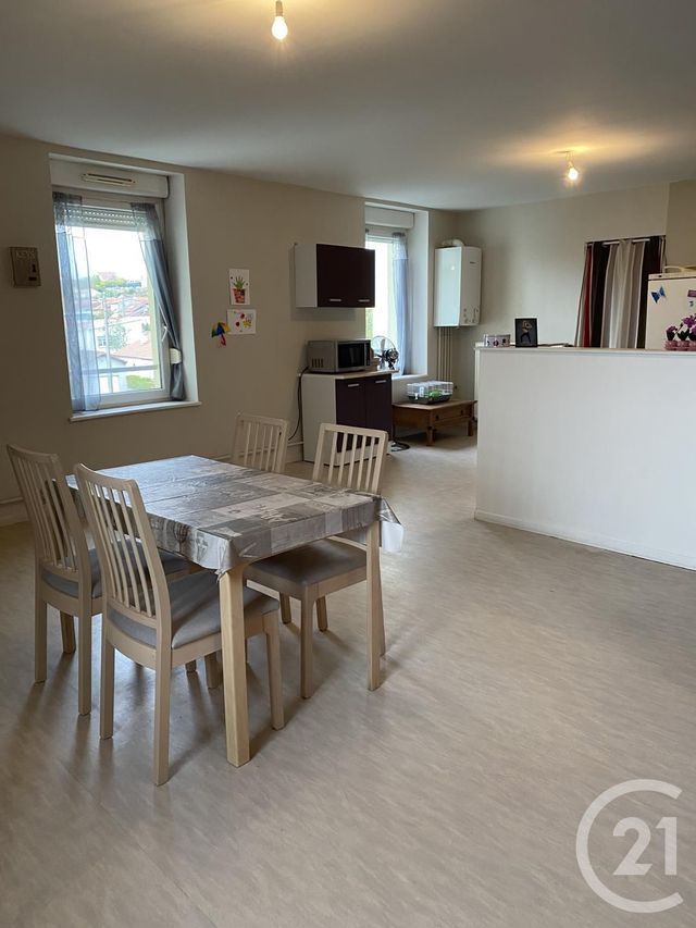 Appartement F3 &agrave; louer - 3 pi&egrave;ces - 83 m2 - Valleroy - 54 - LORRAINE