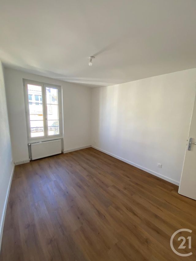 Appartement F3 &agrave; louer - 5 pi&egrave;ces - 105,42 m2 - Metz - 57 - LORRAINE
