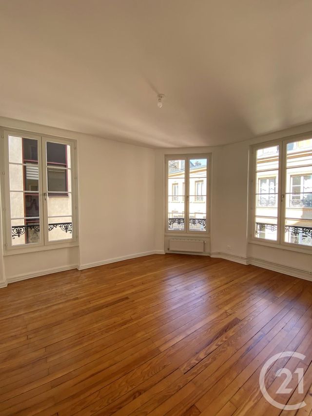 Appartement F3 &agrave; louer - 5 pi&egrave;ces - 105,76 m2 - Metz - 57 - LORRAINE