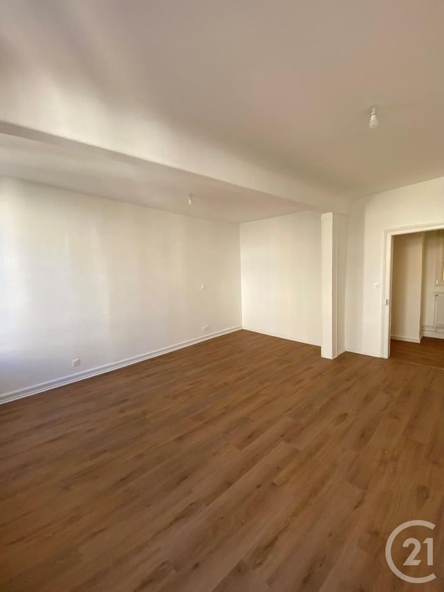 Appartement F3 &agrave; louer - 5 pi&egrave;ces - 105,76 m2 - Metz - 57 - LORRAINE